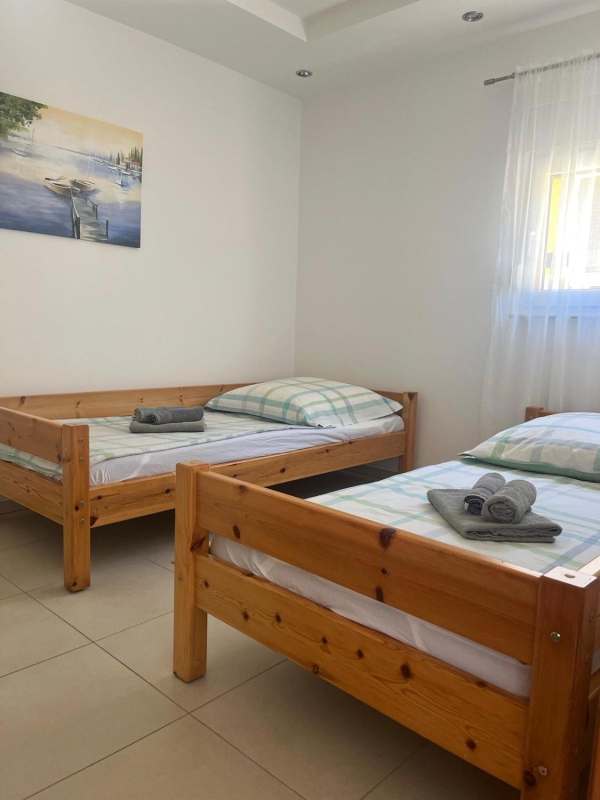 Sinisa Apartman Vir Dış mekan fotoğraf