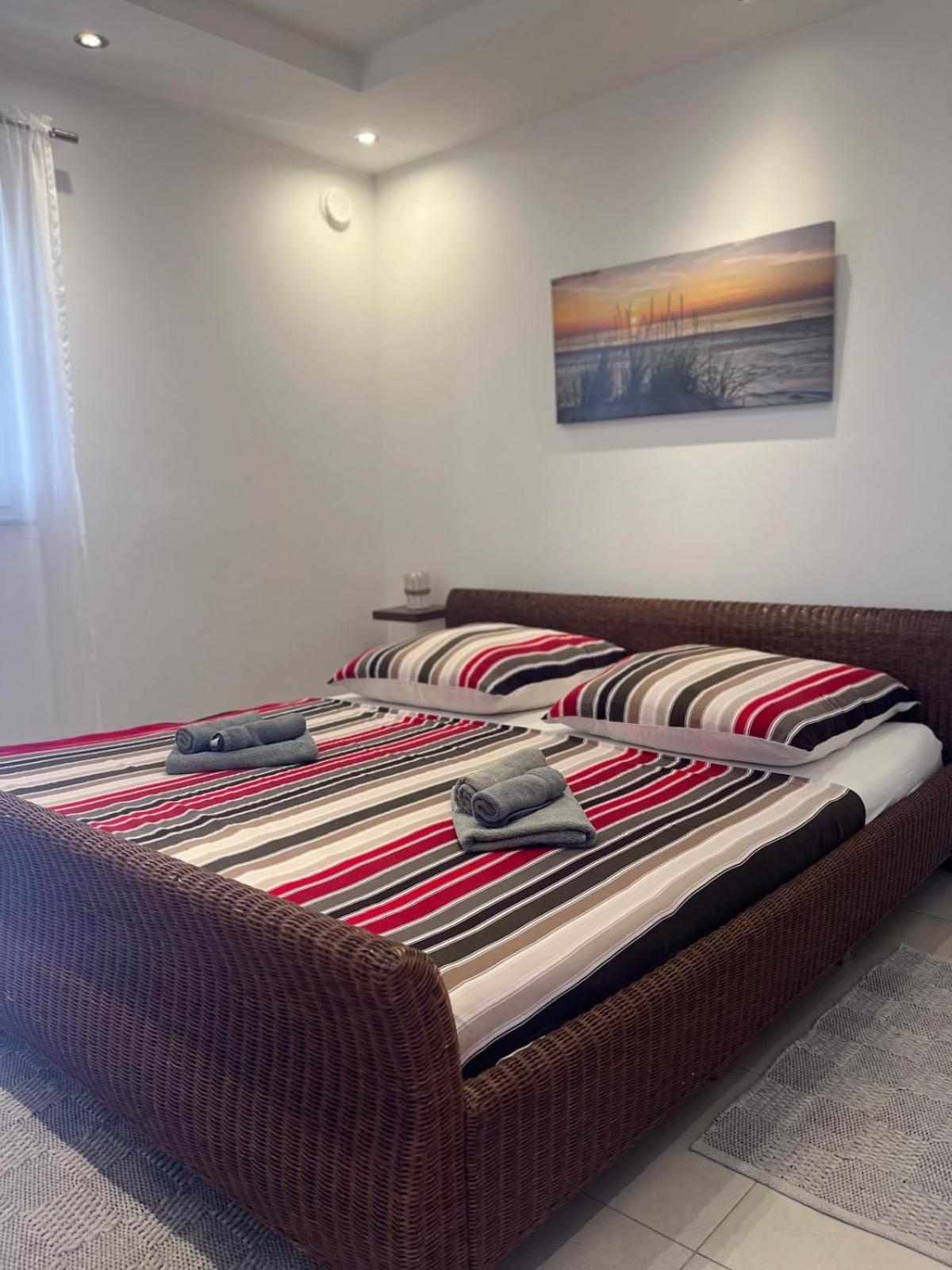 Sinisa Apartman Vir Dış mekan fotoğraf